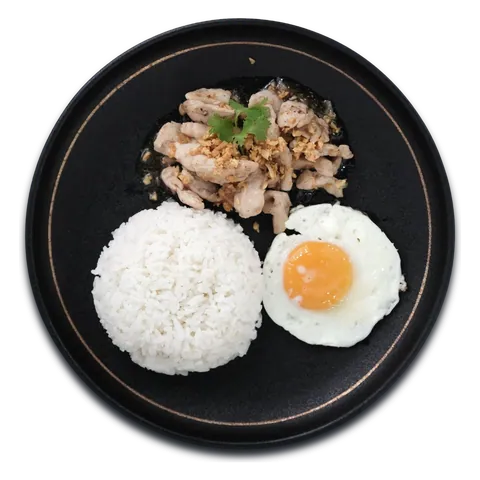 Garlic stir-fried chicken with a fried egg and rice